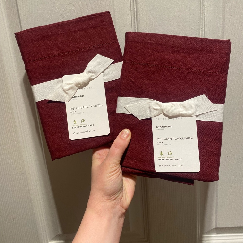 NWT 100% Belgian Flax Linen Standard Shams in Merlot by Pottery Barn (one pair)